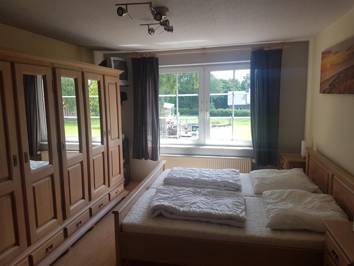 Lindenhaus Appartement Wévercé Buitenkant foto